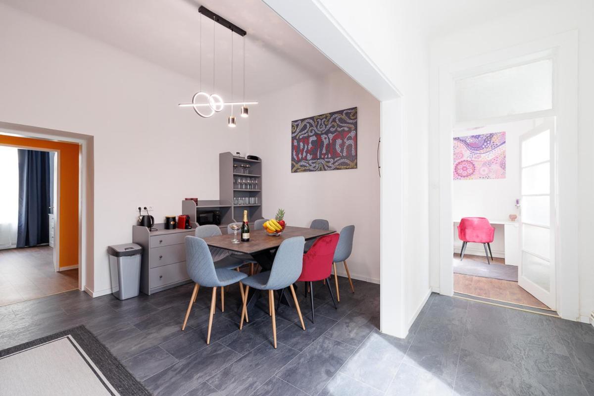 New Shalalaliving Vienna Spacious Home For Family & Friends Zewnętrze zdjęcie