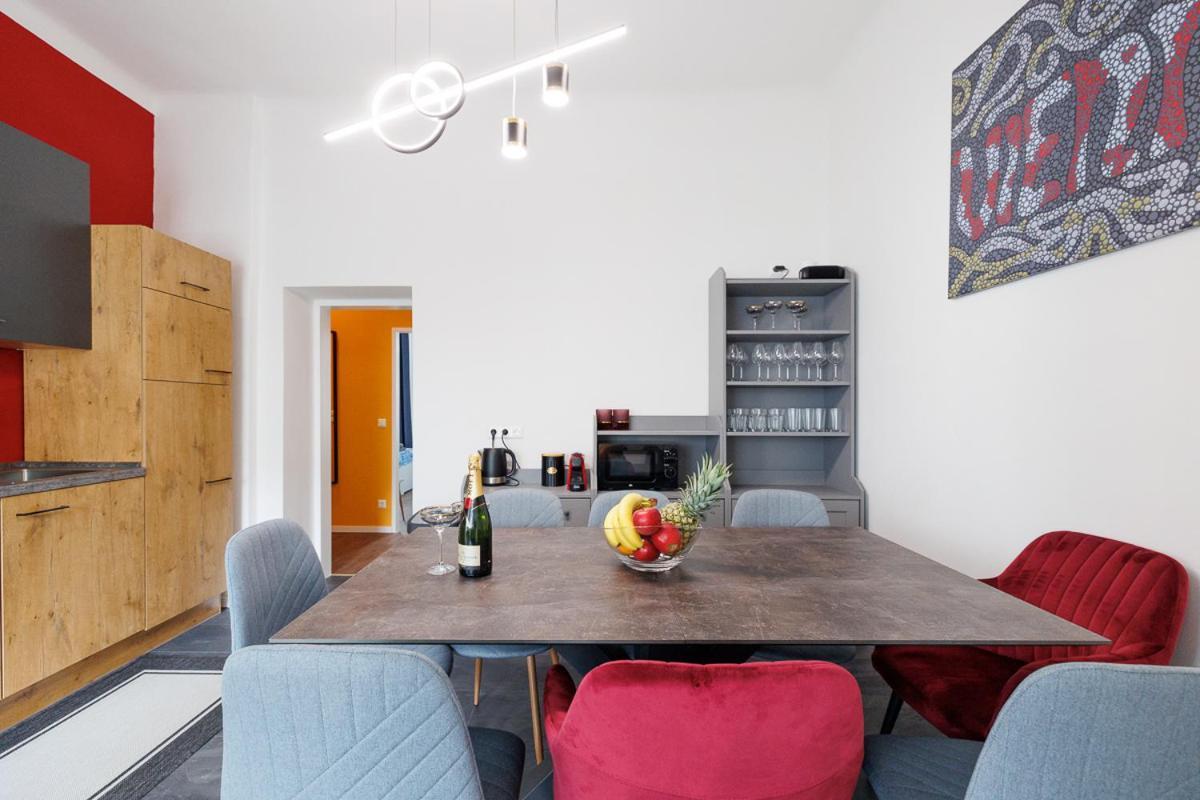 New Shalalaliving Vienna Spacious Home For Family & Friends Zewnętrze zdjęcie
